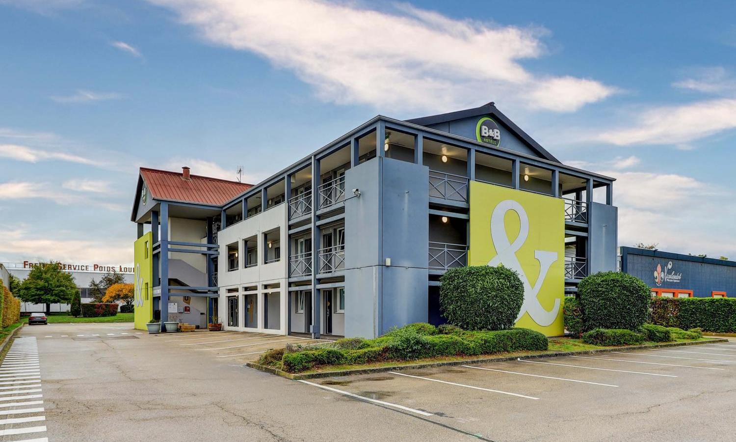 Photo of B&B HOTEL Dijon Marsannay