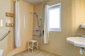 B&B HOTEL Dijon Nord Zénith - photo 5