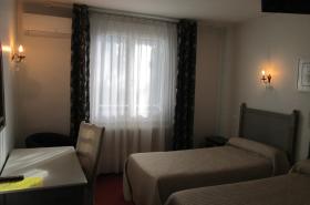 Hotel Victor Hugo - photo 7
