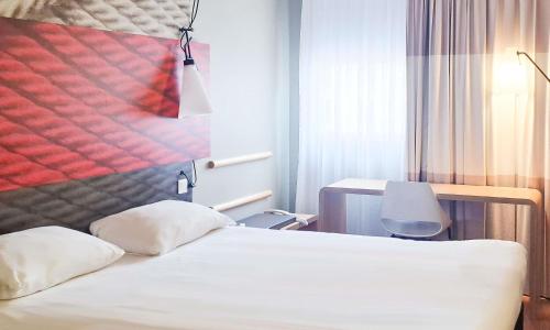 ibis Dijon Centre Clemenceau - photo 1